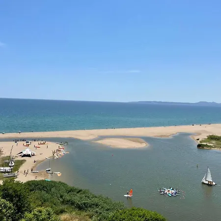 91-dos Con Vistas A La Bahia De Roses